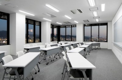Classroom (Meitokukan 9th Fl.)